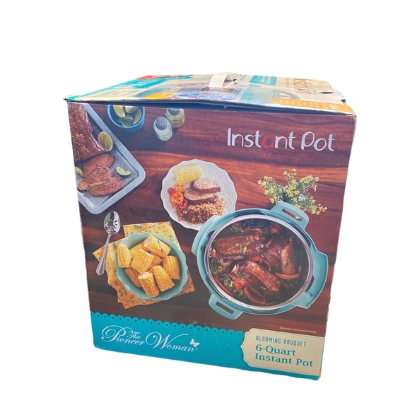 Pioneer Woman 7-in-1 Instant Pot 6 QT - Picture 3 of 5